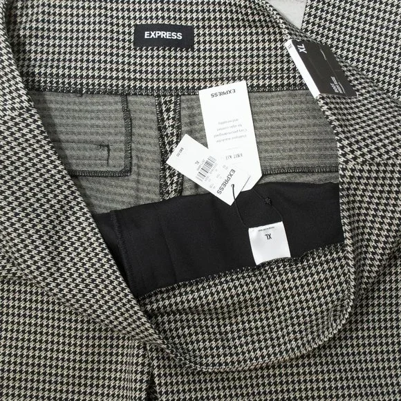 Express Black and White Houndstooth Flare Pants - Picture 5 of 7